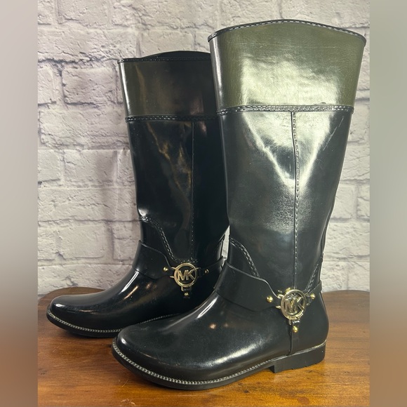 Michael Kors Fulton Riding Style Harness Rain Boots - Picture 1 of 13